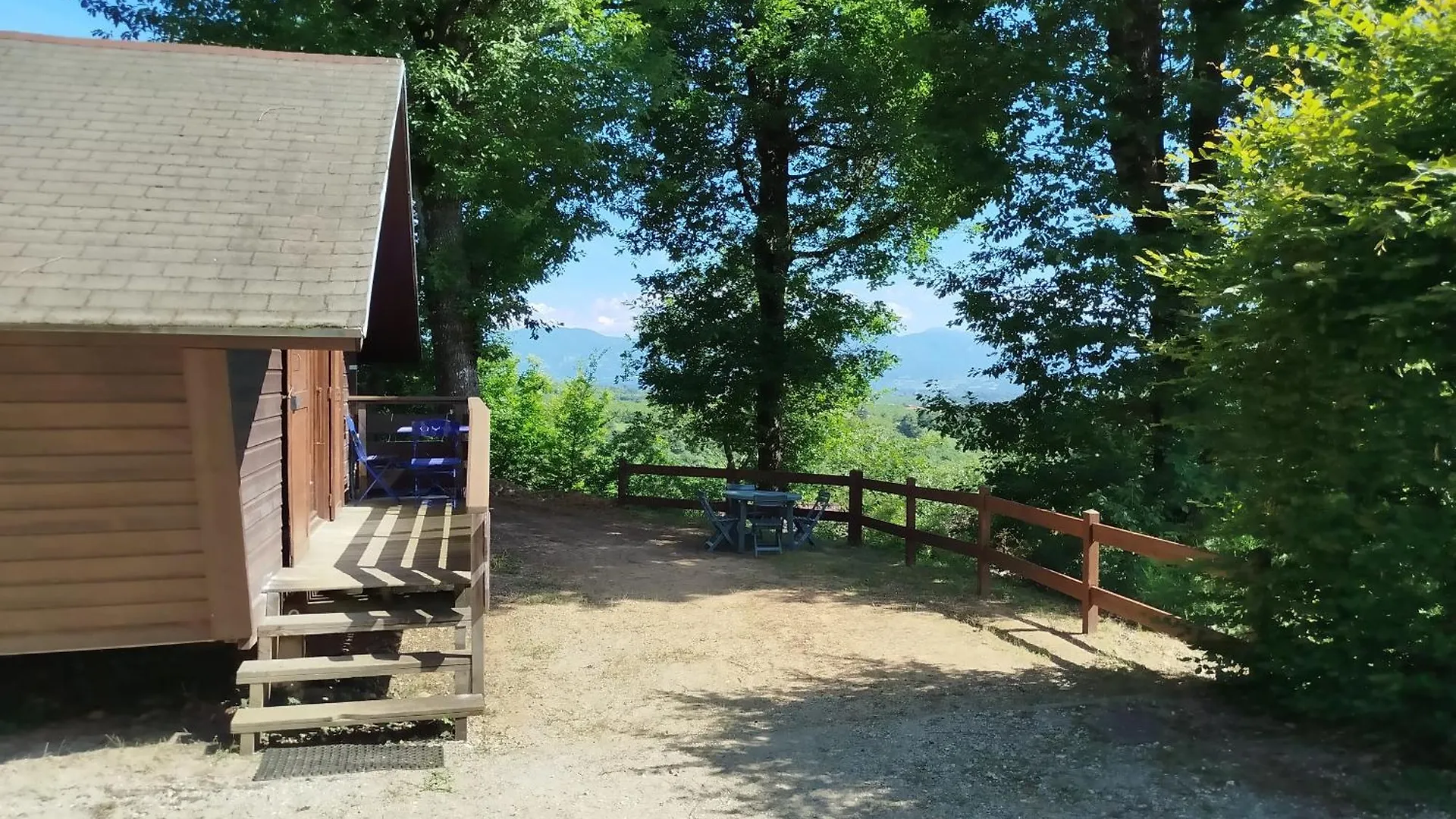 Chalet Les Genets Saint-Antoine  0*, Saint-Antoine (Isere) 法国